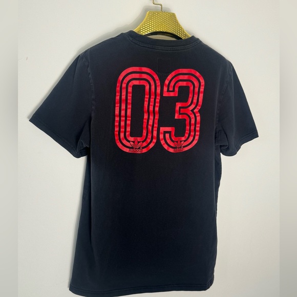 Adidas skateboarding soccer T shirt in Black and red size Medium - Picture 3 of 8